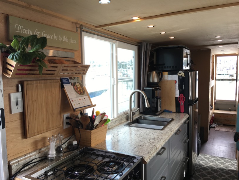 Cruise-a-home galley
